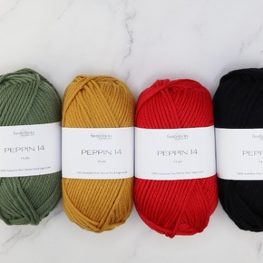 Striped Footy Scarf Kit in Peppin 14: Penrith Panthers
