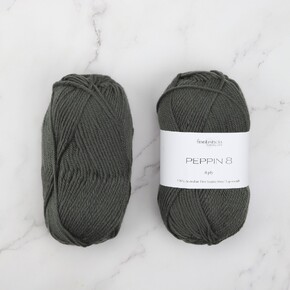 Lisbeth Blanket Set in Peppin 8: 836 Earth