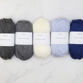 Squircles Blanket Set in Peppin 8: Cloud Pictures