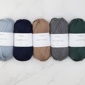 Squircles Blanket Set in Peppin 8: Farmer in the Dell