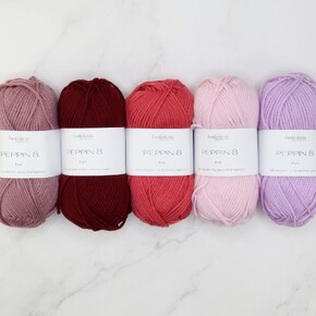 Squircles Blanket Set in Peppin 8: Sweet Dreams