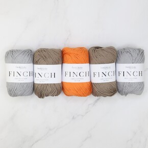 Triss Baby Blanket in Finch: Mandarin