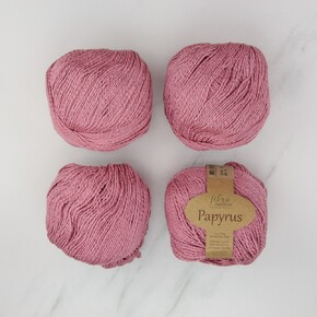 Tolsta Tee Set in Papyrus: 229-08 Raspberry, size 1