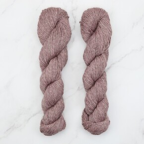 Stolen Stitches Nua Sport