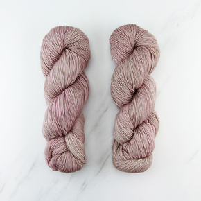 Fyberspates Vivacious Sock/4ply: Blush 623
