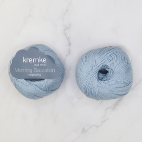 Morning Salutation Vegan Fino: 17 Pale Blue