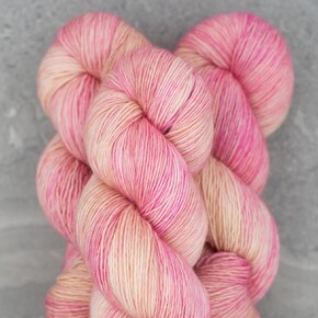 Madelinetosh ASAP: 0240 Barbara Deserved Better/Solid DYED TO ORDER 30/05/2025