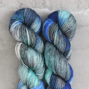 Madelinetosh ASAP: 0957 Escape Pod DYED TO ORDER