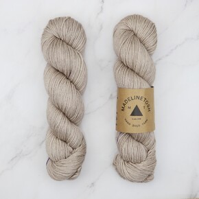 Honey Cowl Kit in Tosh DK: Antique Lace