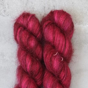Madelinetosh Impression: 049.500 Coquette-Deux DYED TO ORDER 30/05/2025