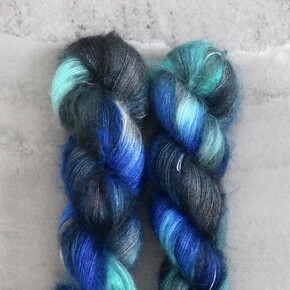 Madelinetosh Impression: 0957 Escape Pod DYED TO ORDER 30/05/2025