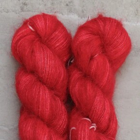 Madelinetosh Impression: 0472 Scarlet DYED TO ORDER 30/05/2025