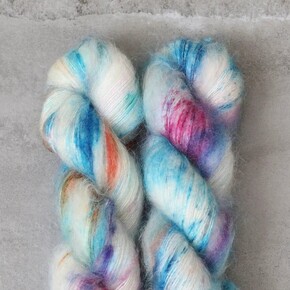 Madelinetosh Impression: 0990 Video Baby DYED TO ORDER 30/05/2025
