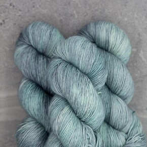 Madelinetosh Pashmina: 0990 Celadon DYED TO ORDER 30/05/2025