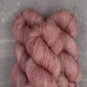 Madelinetosh Pashmina: 0220 Copper Pink/Solid DYED TO ORDER 30/05/2025