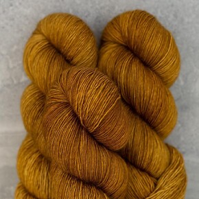 Madelinetosh Twist Light: 0350 Glazed Pecan DYED TO ORDER 30/05/2025