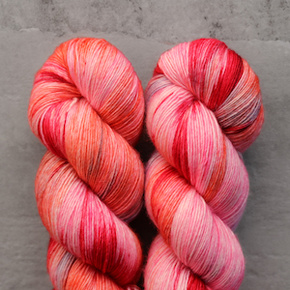 Madelinetosh Twist Light: 0242 Pizza My Heart DYED TO ORDER 30/05/2025