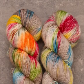 Madelinetosh Twist Light: 0148.5 Short Court DYED TO ORDER