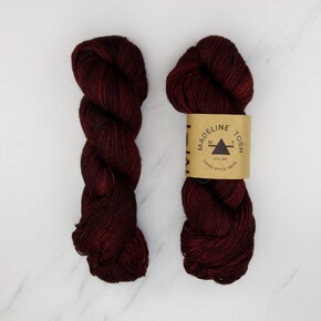 Madelinetosh Tosh Merino Light: 0540 Oscuro DYED TO ORDER 30/05/2025