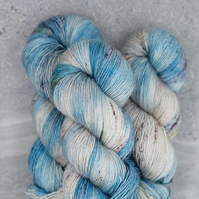 Madelinetosh Woolcycle Sport: 0950 Night in Chile DYED TO ORDER 30/05/2025