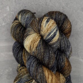 Madelinetosh Woolcycle Sport: 1320 Wolf DYED TO ORDER 30/05/2025