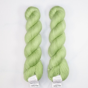 Miss Babs Yummy 2-Ply: 6000 Inchworm