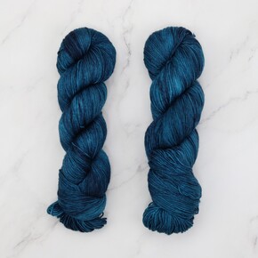 Westknits Boneyard Shawl Fiori Sets: Sock 009 Turkist Blue