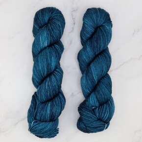 Westknits Boneyard Shawl Fiori Sets: DK 009 Turkist Blue