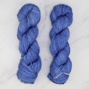 Prestige Yarns Fiori DK IV: 081 Blue Bonnet