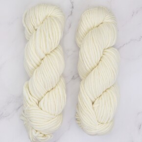 Prestige Yarns Fiori Grande: 000 Ecru