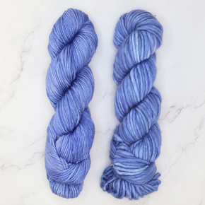 Tundra Scarf Kit in Fiori Grande + DK IV: Blue Bonnet