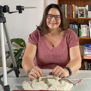 Skein Sisters Knitters' Virtual Help Desk
