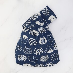 by Skein Sisters Knot Project Bag: Cat Out of the Bag - Blue