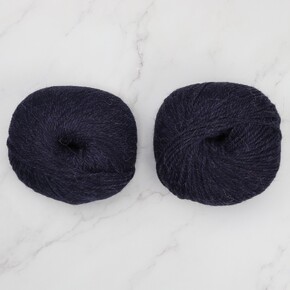 Skein Sisters Trackwork Scarf Kit: 14009 Navy