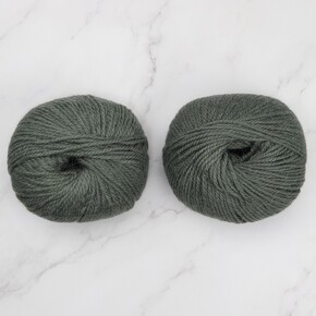 Skein Sisters Trackwork Scarf Kit: 14016 Eucalypt