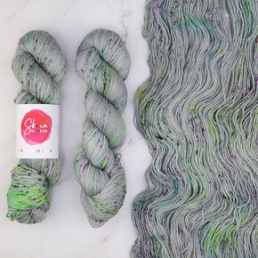 Skein Sisters Fabulous Sock DYED TO ORDER 13/05/2025: 1600 Aliens Exist