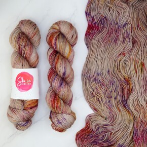 Skein Sisters Fabulous Sock DYED TO ORDER 13/05/2025: 1130 Curio