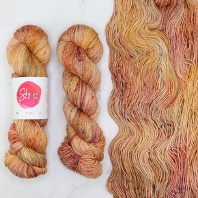 Skein Sisters Fabulous Sock DYED TO ORDER 13/05/2025: 1085 Peachy Keen