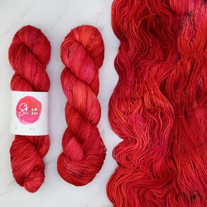 Skein Sisters Fabulous Sock DYED TO ORDER 13/05/2025: 1210 Pout