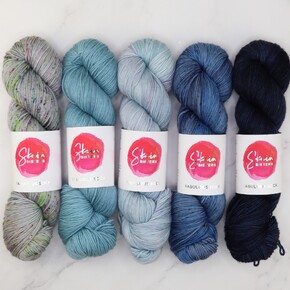 Skein Sisters Fabulous Sock 5 Skein Gradient Set: Stormy Sky A
