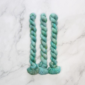 Skein Sisters Fabulous Sock Minis 20g/80m: Leapfrog