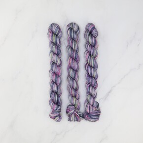 Skein Sisters Fabulous Sock Minis 20g/80m: Passionflower