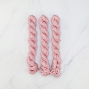 Skein Sisters Fabulous Sock Minis 20g/80m: Rosy Tea