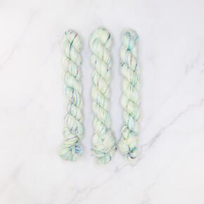 Skein Sisters Fabulous Sock Minis 20g/80m: Waterlilies