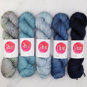 Glittering Snowscape Shawl Kit in Fabulous Sock: Stormy Sky A
