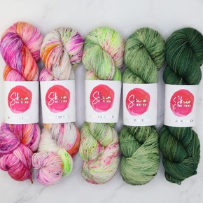 Glittering Snowscape Shawl Kit in Fabulous Sock: Watermelon A