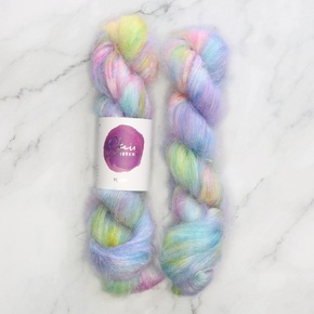 Skein Sisters Plume: 2800 Let's Go Fly a Kite