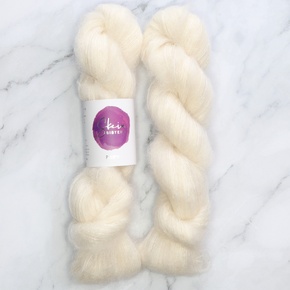 Skein Sisters Plume: 4100 Lustre