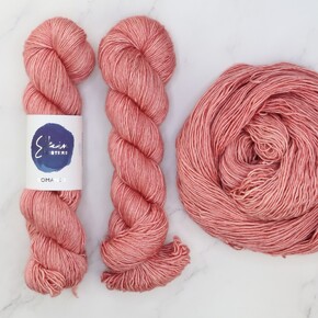 Skein Sisters Romance: 4095 Soft Coral