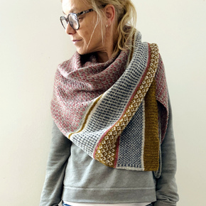 SSP (slip stitch party) Shawl Set in Romance